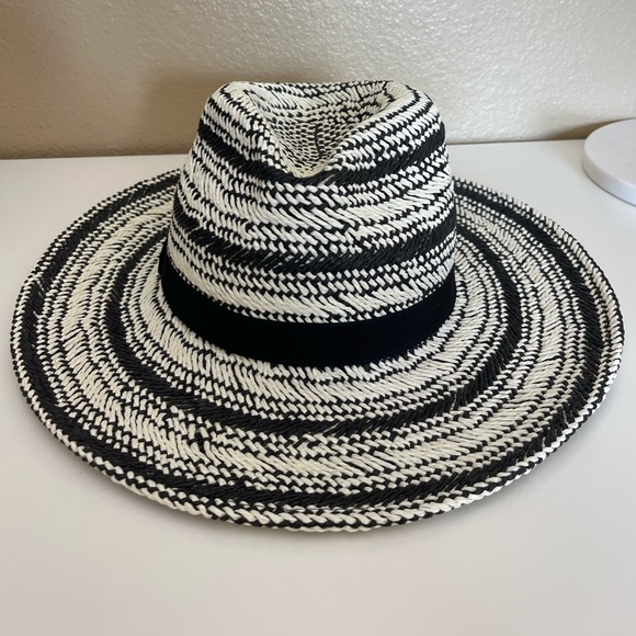 NEW Zara woven hat black and white with tags - Picture 4 of 5